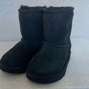 Ugg- Black Toddler size 7